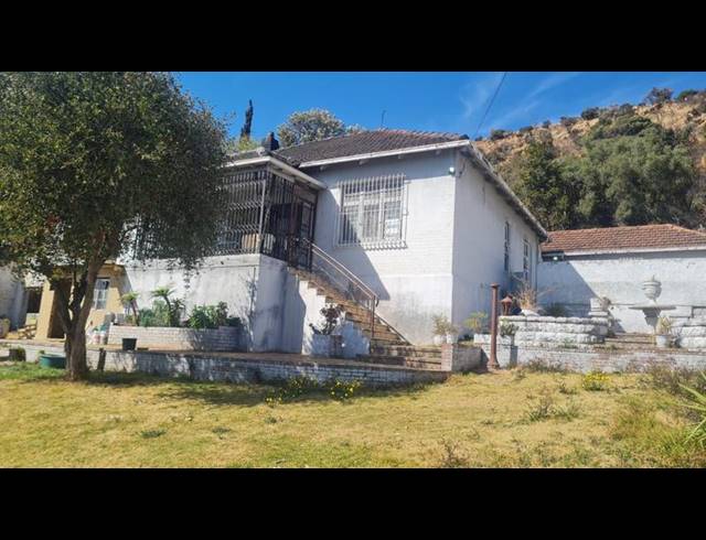 3 BEDROOM HOUSE FOR SALE IN KENSINGTON